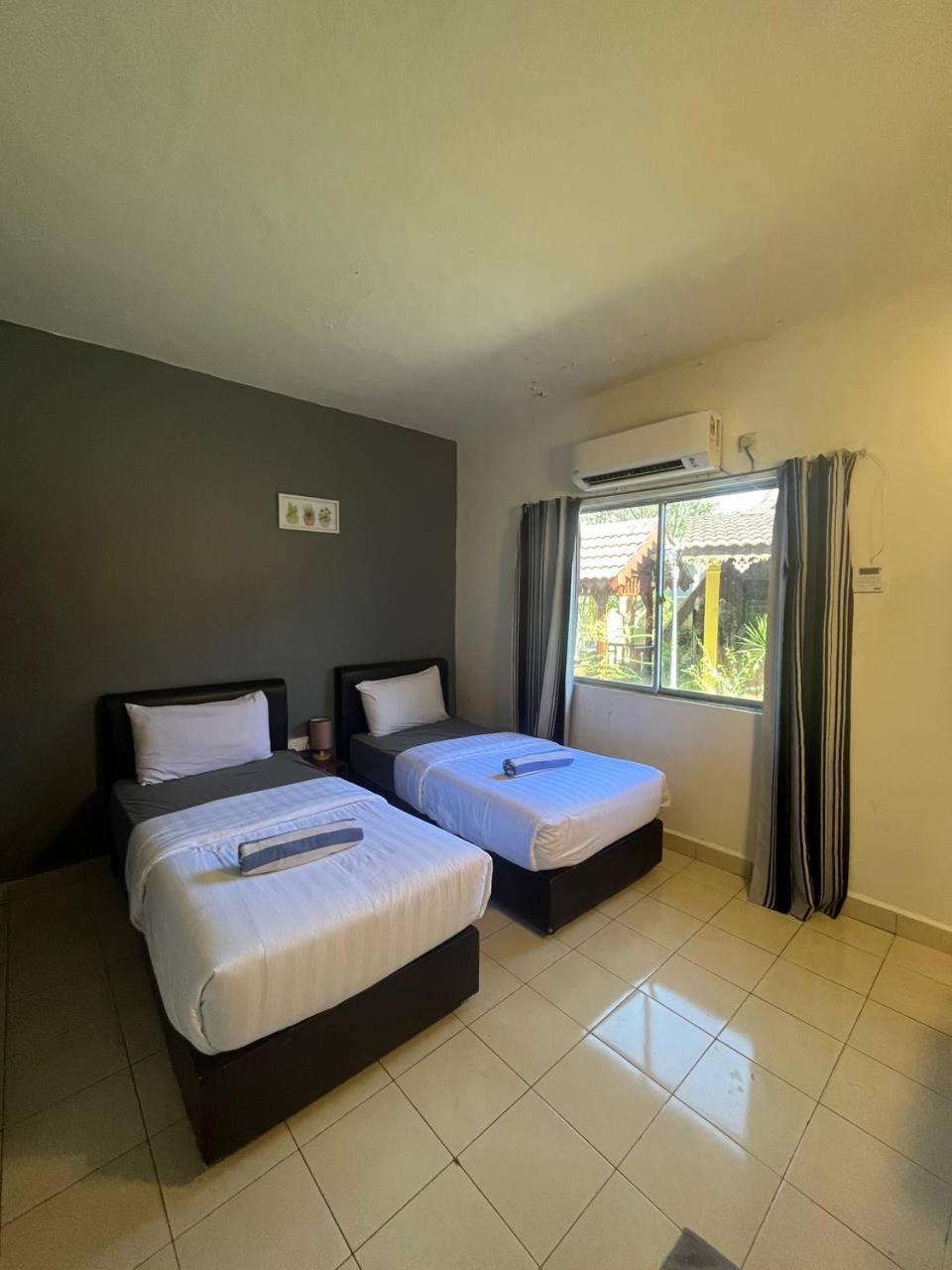 Sandy Beach Resort By Casa Loma Pantai Cenang  Εξωτερικό φωτογραφία