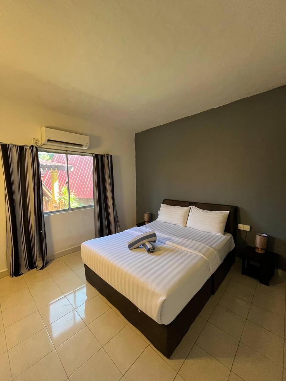 Sandy Beach Resort By Casa Loma Pantai Cenang  Εξωτερικό φωτογραφία