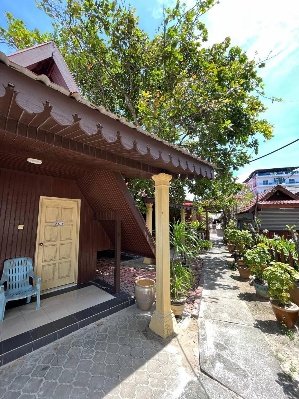 Sandy Beach Resort By Casa Loma Pantai Cenang  Εξωτερικό φωτογραφία