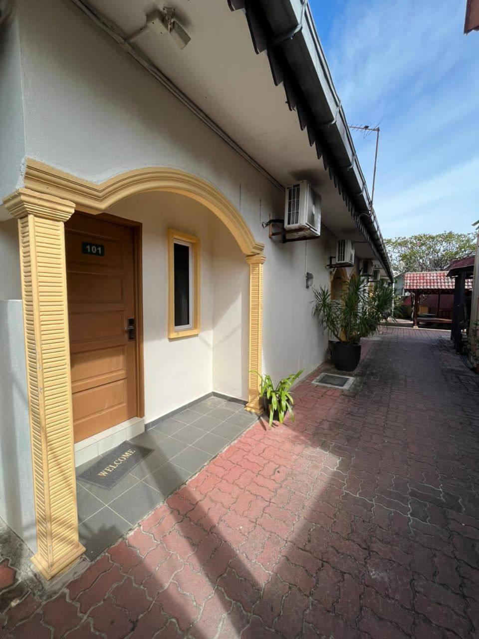 Sandy Beach Resort By Casa Loma Pantai Cenang  Εξωτερικό φωτογραφία